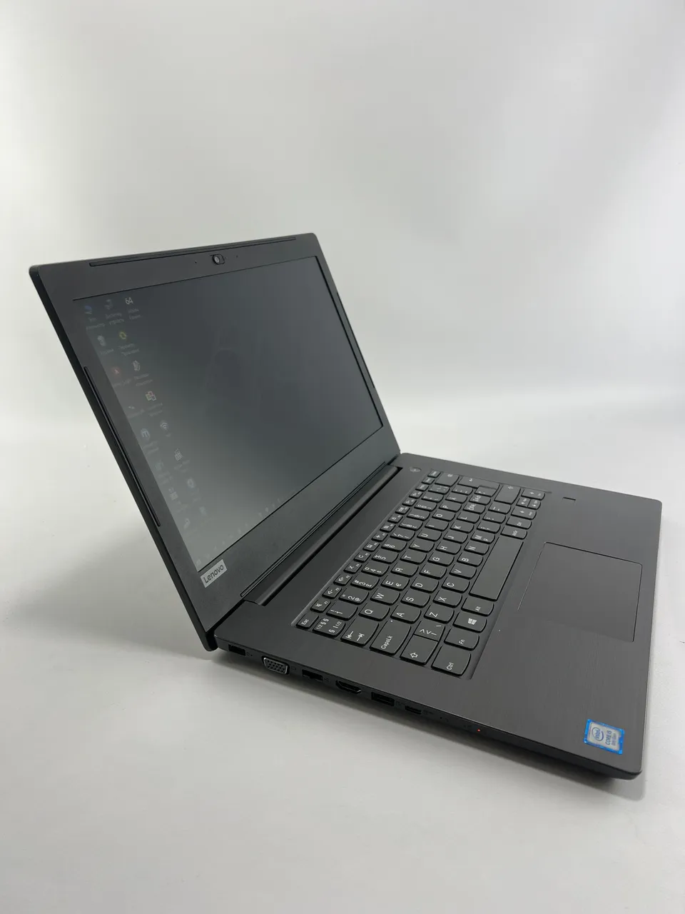 Ліва грань Lenovo V330-14IKB: VGA, RJ-45, HDMI, USB, USB-C