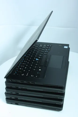 Ноутбук Dell Latitude 7480 14 IPS Intel i7 6600U 2600MHz 4MB (6nd) / 8 Gb SSD 240GB M2 /1920x1080 Full HD Intel HD Graphics 520