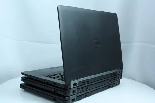 ноутбук Dell Latitude E7470 14 IPS Intel Core i5 6200U 2300MHz 3MB (6nd) / 8 Gb SSD 240GB M2 /1920x1080 Full HD Intel HD Graphics 520 Grade А Без ОДД