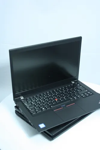 ноутбук Lenovo ThinkPad T470s 14 IPS Intel Core i7 6600U 2600MHz 4MB (6nd) / 8 Gb SSD 240GB M2 /1920x1080 Full HD Intel HD Graphics 520