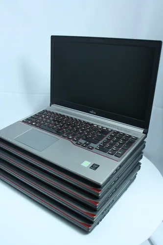 ноутбук Fujitsu-Siemens LifeBook E754 15.6 Intel Core i7 4600M 3300Mhz 4Mb (4nd) / 8 Gb SSD 240GB /1366x768 WXGA LED 16:9 Intel HD Graphics 4600