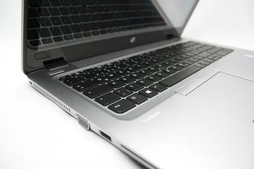 Ноутбук HP EliteBook 850 G3 TouchScreen 15.6 Intel Core i5 6200U 2300MHz 3MB (6nd) / 16 Gb SSD 240GB /1920x1080 Full HD Intel HD Graphics 520