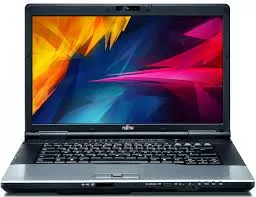 Fujitsu-Siemens LifeBook E752 15.6 Intel Core i5 3210M 2500Mhz 3MB (3nd) / 4 GB SSD 120 Gb /1920x1080 Full HD Intel HD Graphics 4000