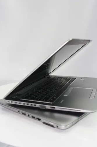 ноутбук HP EliteBook 850 G4 15.6 IPS Intel Core i7 7500U 3500MHz 4MB (7 gen) / 32 Gb SSD 240GB i HDD 500GB /1920x1080 Full HD Intel HD Graphics 620 Grade А Без ОДД