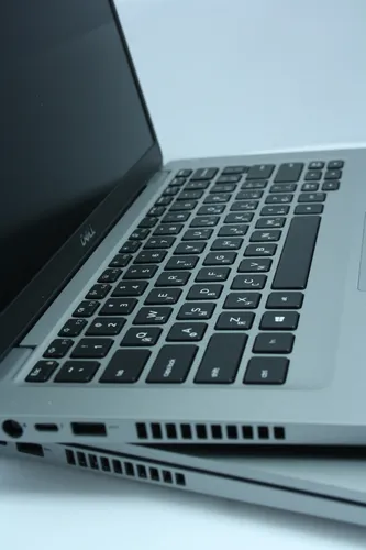 Ноутбук Dell Latitude 5410 14 IPS Intel i5 10310U 1700MHz 6MB (10nd) / 8 Gb SSD 120GB M2 /1920x1080 Full HD Intel® UHD 10th Generation