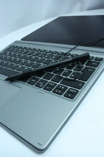 Трансформер ноутбук Dell Latitude 7210 2in1 TouchScreen 12.5 IPS Intel Core i5 10310U 1700MHz 6MB (10nd) / 8 Gb SSD 240GB M2 /1920x1080 Full HD Intel® UHD 10th Generation
