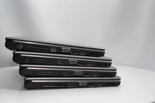 ноутбук Fujitsu-Siemens LifeBook E734 13.3 Intel Core i7 4712MQ 3300Mhz 6Mb (4nd) / 8 Gb SSD 240GB /1366x768 WXGA LED 16:9 Intel HD Graphics 4600