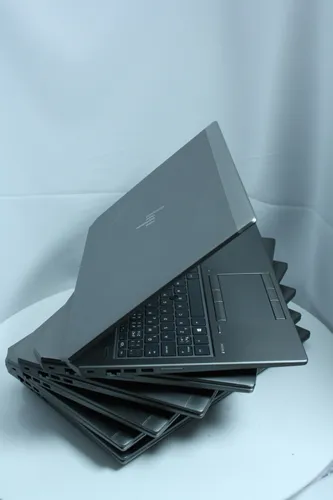 Ноутбук HP Zbook 15 G6 15.6 IPS Intel i7 9850H 2600MHz 12MB (9nd) / 8 Gb SSD 120GB /1920x1080 Full HD NVIDIA Quadro T2000
