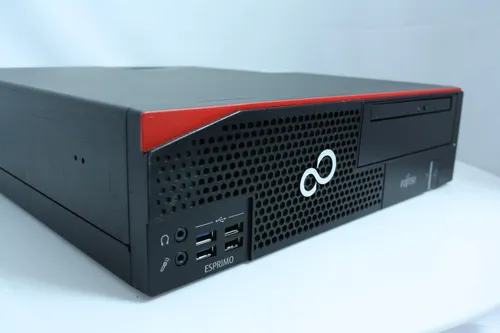 Fujitsu-Siemens Esprimo D556 E90+ SFF Intel® Core i7 6700 3400MHz 8Mb (6 gen) 8 Gb 500 Gb Intel HD Graphics 530