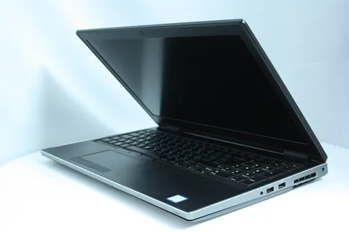 Ноутбук Dell Precision 7530 15.6 IPS Intel Core i7 8750H 2200MHz 9MB (8nd) / 64 Gb SSD 240GB M2 /1920x1080 Full HD Radeon PRO WX4150