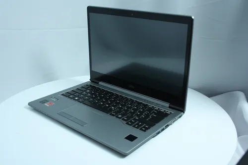 Ноутбук Fujitsu-Siemens LifeBook U745 14 IPS Intel Core i5 5200U 2200MHz 3Mb (5 gen) / 4 GB HDD 500GB /1920x1080 Full HD Intel HD Graphics 5500
