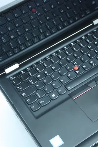 Ноутбук Lenovo Yoga X390 TouchScreen 13.3 IPS Intel Core i7 8650U 1900MHz 8MB (8 gen) / 16 Gb SSD 240GB M2 /1920x1080 Full HD Intel® UHD 8th Generation
