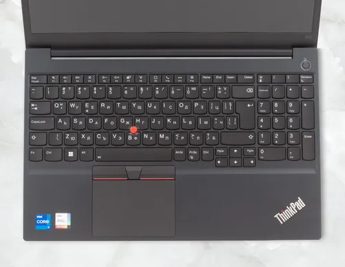 Ноутбук Lenovo ThinkPad E15 Gen4 15.6 IPS AMD 7 5825U 4500MHz 16MB (12nd) / 16 Gb SSD 480GB M2 /1920x1080 Full HD Radeon RX Vega 8