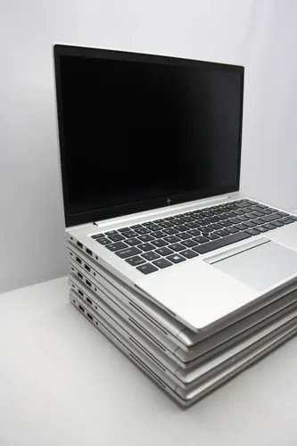 Ноутбук HP EliteBook 845 G8 14 IPS AMD Ryzen 5 PRO 5650U 2300MHz 16MB (11nd) / 16 Gb SSD 240GB M2 /1920x1080 Full HD Radeon RX Vega 7