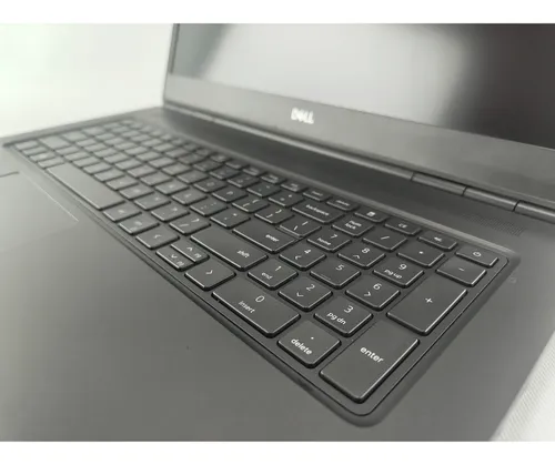 Ноутбук Dell Precision 7750 17.3 IPS Intel i7 10750H 2600MHz 12MB (10nd) / 16 Gb SSD 240GB M2 /1920x1080 Full HD NVIDIA Quadro RTX3000