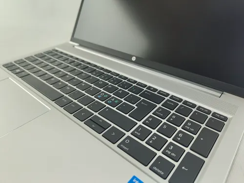 Ноутбук HP ProBook 450 G8 15.6 IPS Intel i7 1165G7 2800MHz 12MB (11nd) / 16 Gb SSD 480GB M2 /1920x1080 Full HD Intel® Iris® Xe Graphics