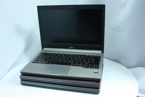 ноутбук Fujitsu-Siemens LifeBook E734 13.3 Intel Core i5 4200M 2500MHz 3MB (4nd) / 8 Gb HDD 320GB /1366x768 WXGA LED 16:9 Intel HD Graphics 4600 Grade А Без ОДД