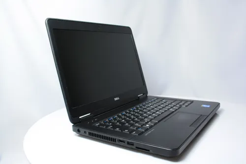 ноутбук Dell Latitude E5440 14 Intel Core i3 4010U 1700MHz 3MB (4nd) / 4 GB HDD 500GB /1366x768 WXGA LED 16:9 Intel HD Graphics 4400 Grade А Slim DVD-RW