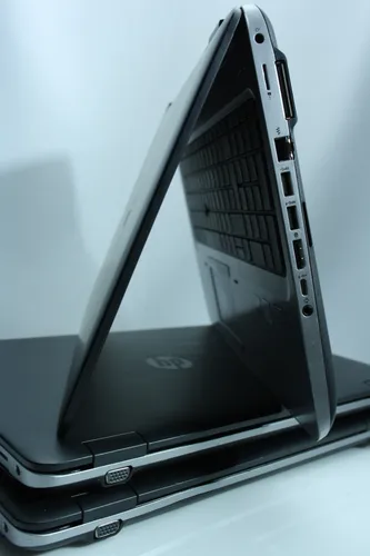 Ноутбук HP ProBook 650 G2 15.6 Intel i5 6200U 2300MHz 3MB (6nd) / 4 GB SSD 480GB /1920x1080 Full HD Intel HD Graphics 520
